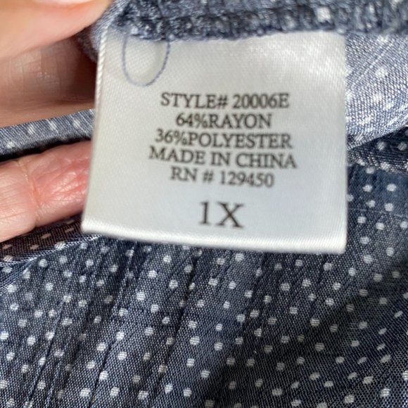 Como Blu Womens Blue and White Polka Dot Sheer V-Neck Tunic Size 1X Coastal - Picture 4 of 11
